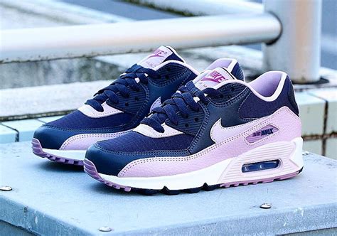 Womens Sportswear Air Max 90 (7) 